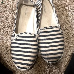 Blue and white stripe flats.  Very comfortable, used. Size 10.